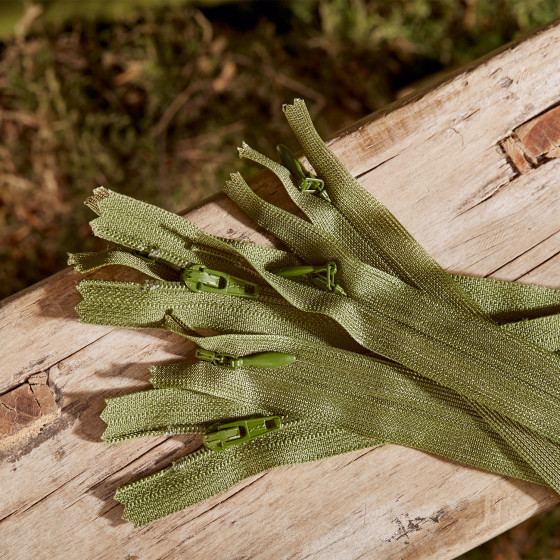 Atelier Brunette Matcha Leaf Zipper