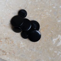 Swing Buttons - Black