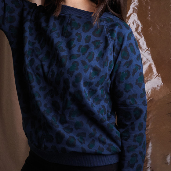 THE SEWING BOX: LE SWEAT LEONY MIDNIGHT